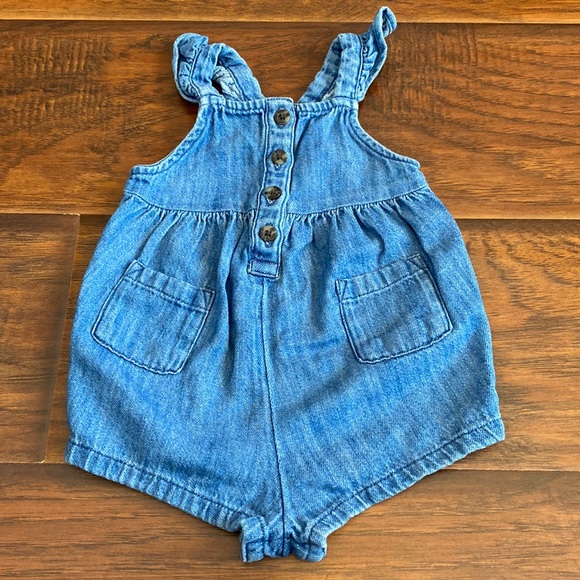 Old Navy Other - 👶🏻 5/$10 Old Navy baby girl denim romper 0-3M